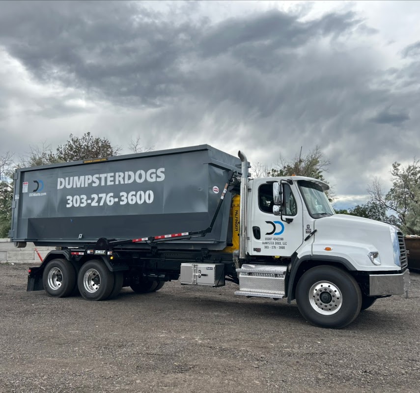 Dumpster Dogs photo 3